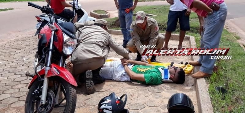 Rolim de Moura – Colisão envolvendo carro e moto na Avenida Norte Sul resulta em uma pessoa ferida